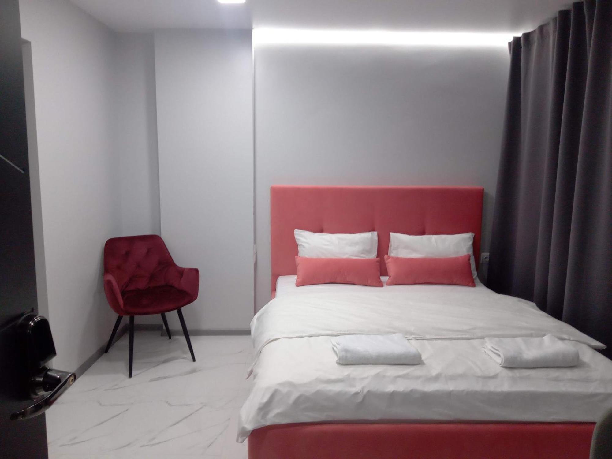 Pure Apartments Vip 2 Liov Exterior foto